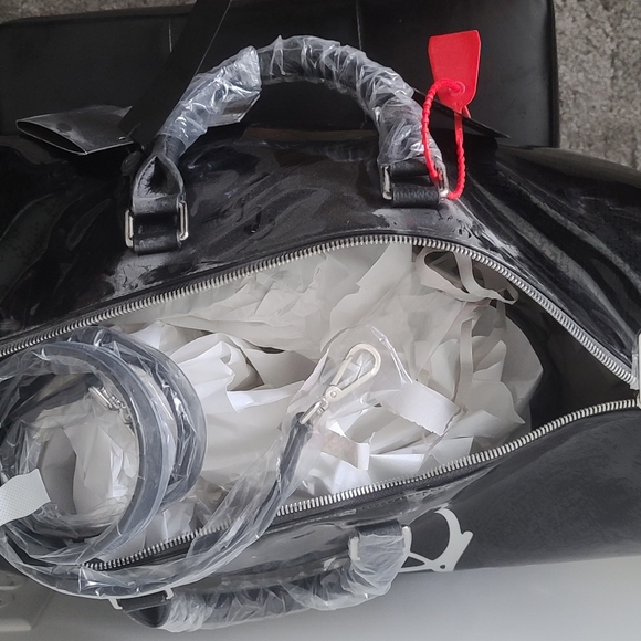 Exquisite Philipp Plien Vinyl Overnight Bag - Picture 5 of 5